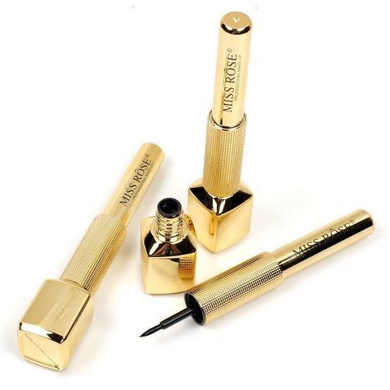 Miss Rose Iconic Makeup Deal - Zari Villas