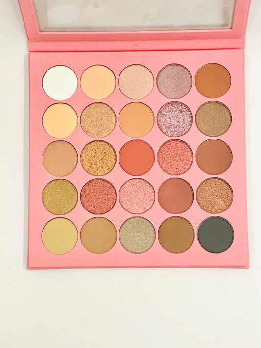 USHAS 25 color Eye shadow Pallet |Professional Makeup - Zari Villas