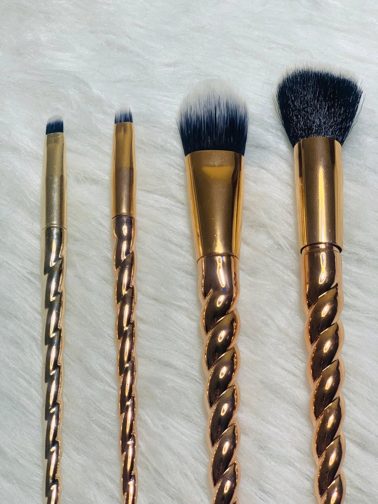 4 Piece Golden Metal Makeup Brush Set - Vegan Friendly & Ultra-Soft - Zari Villas