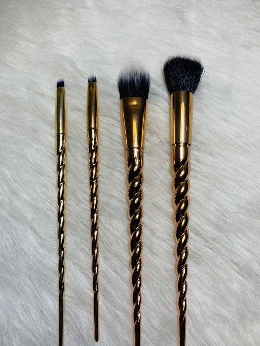 4 Piece Golden Metal Makeup Brush Set - Vegan Friendly & Ultra-Soft - Zari Villas