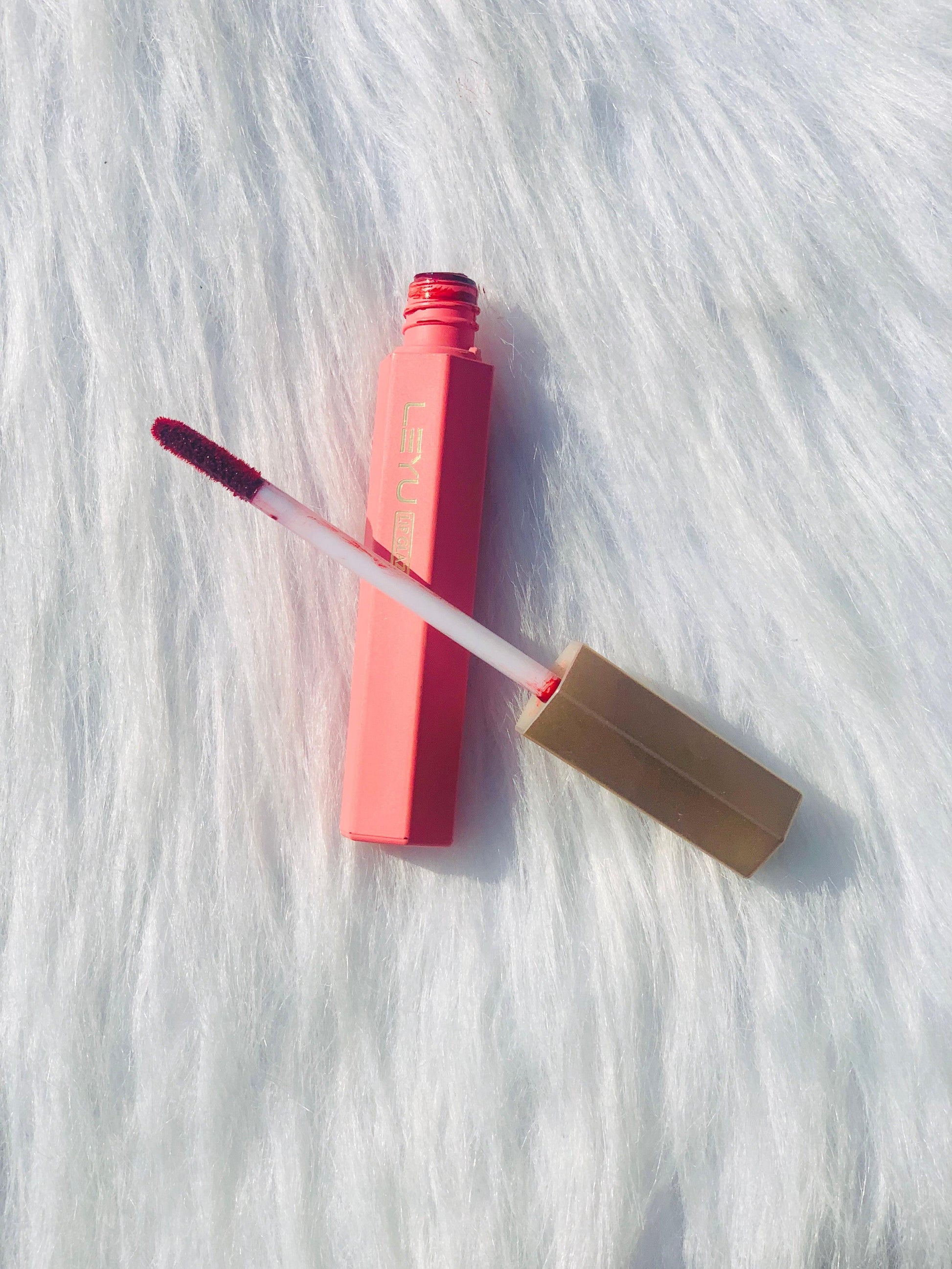 LEYU 3D Plumping Luster Lip Glaze | High Shine | Hydrating Lipstick - Zari Villas