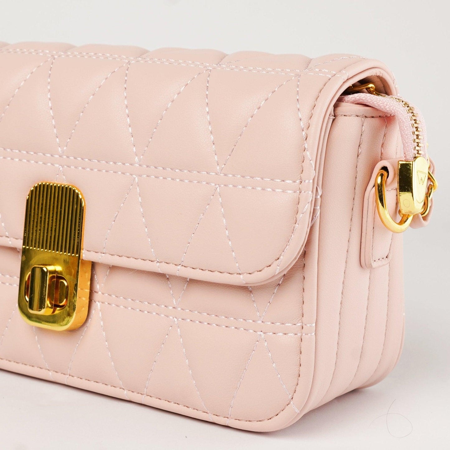 Blush Charm Quilted Crossbody Bag with Gold-Tone Clasp - Zari Villas